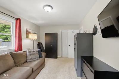 9940 Sunset Lane, Elwood - 17
