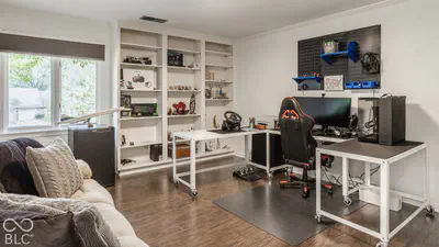 911 Round Table Court, Indianapolis - 37