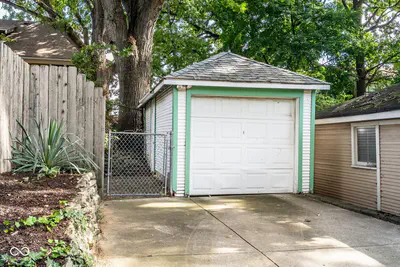 1449 Fairfield Avenue, Indianapolis - 29