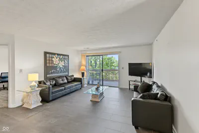 8750 Yardley Court, Indianapolis - 14