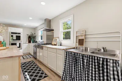 5781 950, Carthage - 12