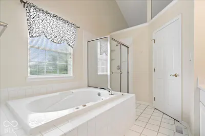 3015 Kindiwa Court, Carmel - 18