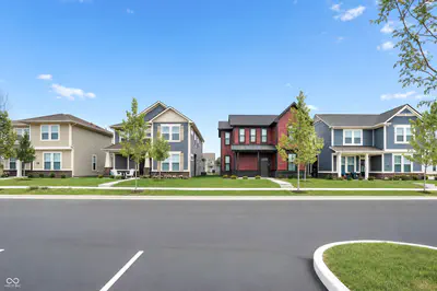 9062 Anthem Avenue, Plainfield - 41