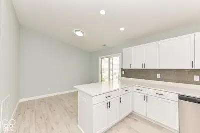 652 Meadows Edge Lane, Indianapolis - 7