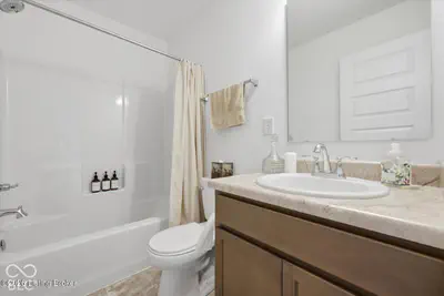1370 Delacorte Circles, Shelbyville - 43