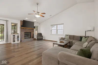 854 Ellington Circle, Greenwood - 6