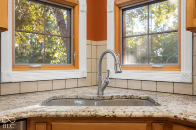 11444 Red Oak Court, Columbus - 13
