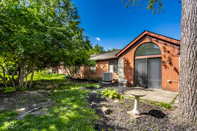 9350 Golden Leaf Way, Indianapolis - 4