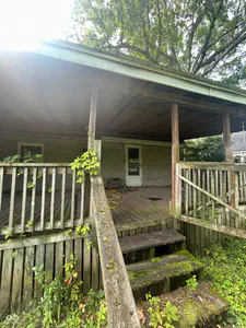 105 Heltonville Road, Bedford - 21