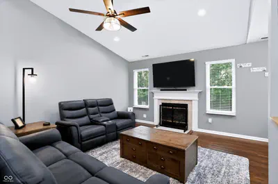 4846 Oakleigh Parkway, Greenwood - 8
