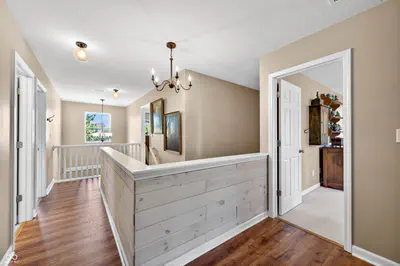 697 Lake Vista Drive, Columbus - 40