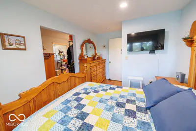 5154 Yellow Finch Way, Gosport - 21