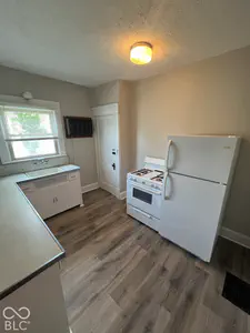 703 North, Greenfield - 9