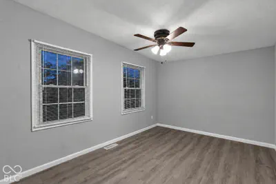 9471 Timber View Drive, Indianapolis - 24