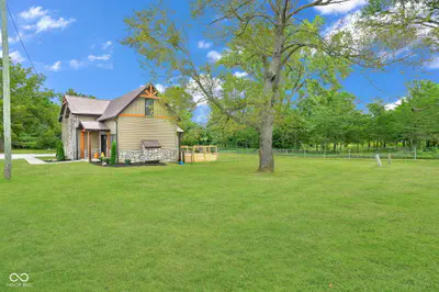 2426 650, Waynetown - 53