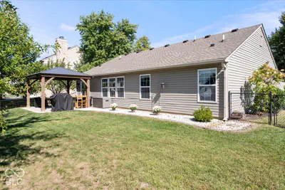 9348 Bayfield Drive, McCordsville - 30
