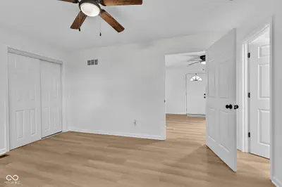1201 N State Road 157, Bloomfield - 22