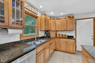 7721 200 Road, New Palestine - 18