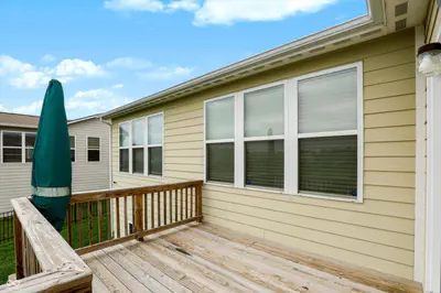 561 Harstad Boulevard, Westfield - 88