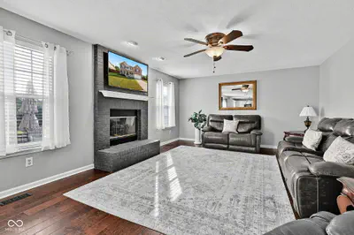 9107 Driftwood Court, McCordsville - 27