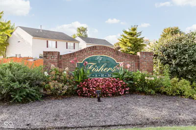 9586 Frontier Street, Fishers - 45