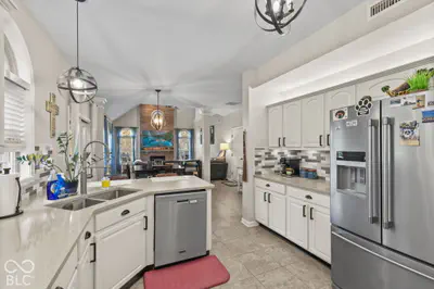 7048 Spellman Court, Indianapolis - 18