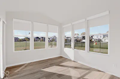 19060 Seaforth Way, Westfield - 45
