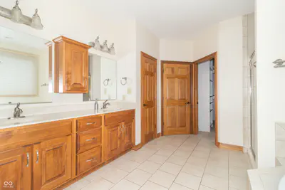 1336 Penny Lane, Greenfield - 19