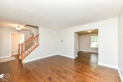 8935 Tanner Drive, Fishers - 10