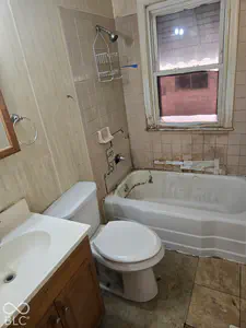 2326 Winthrop Avenue, Indianapolis - 27