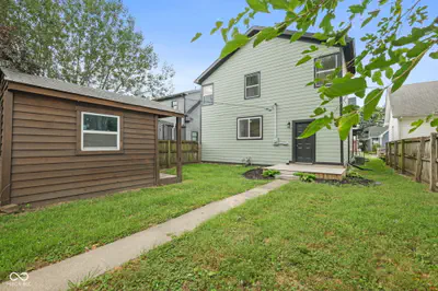 425 Sanders Street, Indianapolis - 43