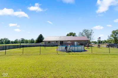 1802 Ewing Street, Seymour - 36