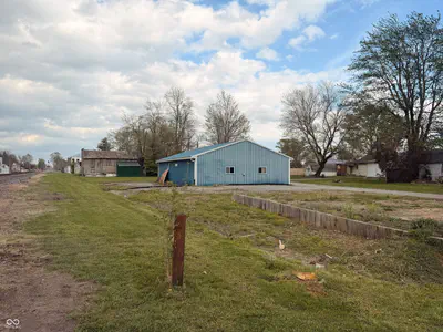 7090 Washington Street, Holton - 26