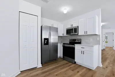 753 Indigo Court, Greenfield - 19