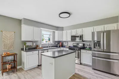 8017 Branch Creek Drive, Indianapolis - 16