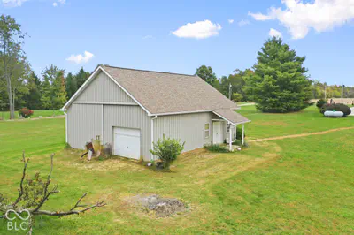 4405 County Road 450, Middletown - 44
