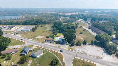 2323 Lafayette Avenue, Terre Haute - 27
