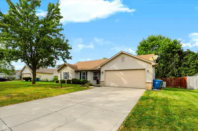 5218 Gateway Avenue, Noblesville - 3