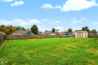 701 W 500 Road S, Greenfield - 34