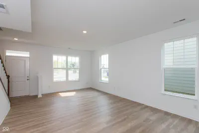 6419 Enclave Boulevard, Whitestown - 6