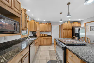 7721 200 Road, New Palestine - 17