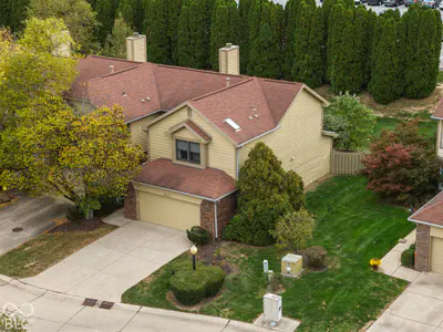 8127 Farmhurst Lane, Indianapolis
