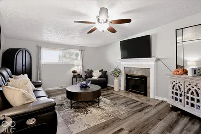 8223 S Talbott Avenue, Indianapolis - 12