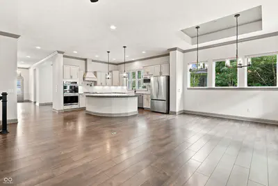 11162 Cliffside Drive, Fortville - 27