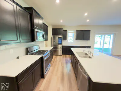 5370 Lavender Drive, Plainfield - 14