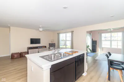 308 Briar Path Drive, Greenfield - 21
