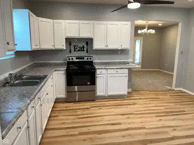 1807 Unit B Raible Avenue, Anderson - 12