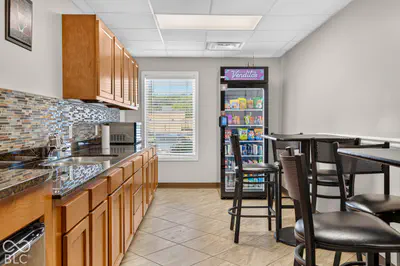 5251 S East Street #20 A, Indianapolis - 2