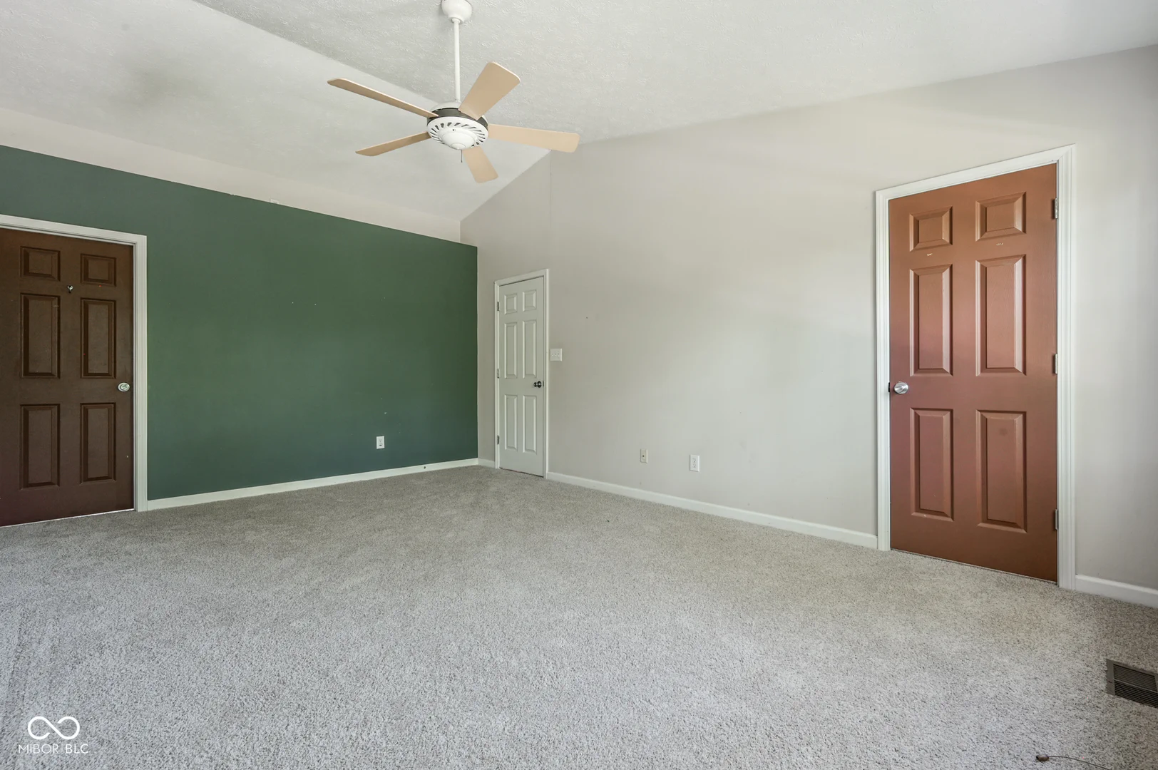 1213 Barrington Drive, Greenwood