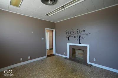 105 Madison Avenue, Greenwood - 10